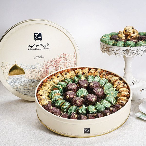 Maamoul Assrt. Mini Size (Pistachios, Dates, Walnuts).
