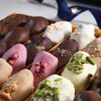 Dates Dipped In Chocolate